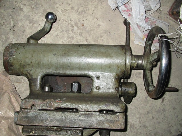 Задняя бабка 1к62 , 1м63 , дип 300 , дип 500 , 1м65 , 1а616 , 16к20 , тв16 , 16у04п , гс526у , ит1 люнеты, токарные патроны, гидромуфты